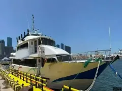 高速客船200人