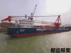 9000吨铺缆船