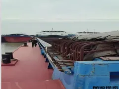 8588吨江船