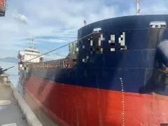 10539吨江船